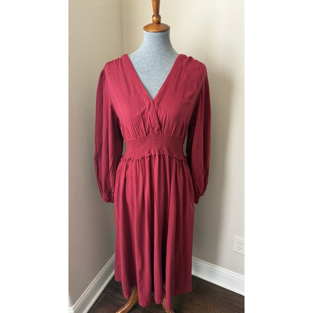 Old Navy Size Large Red Long Sleeve Plunge V-Neck Smocked Waist Peasant Dress